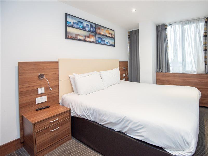 Livin' Serviced Apartments Watford  Eksteriør bilde