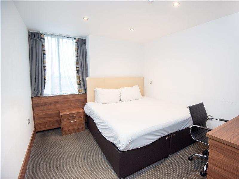 Livin' Serviced Apartments Watford  Eksteriør bilde