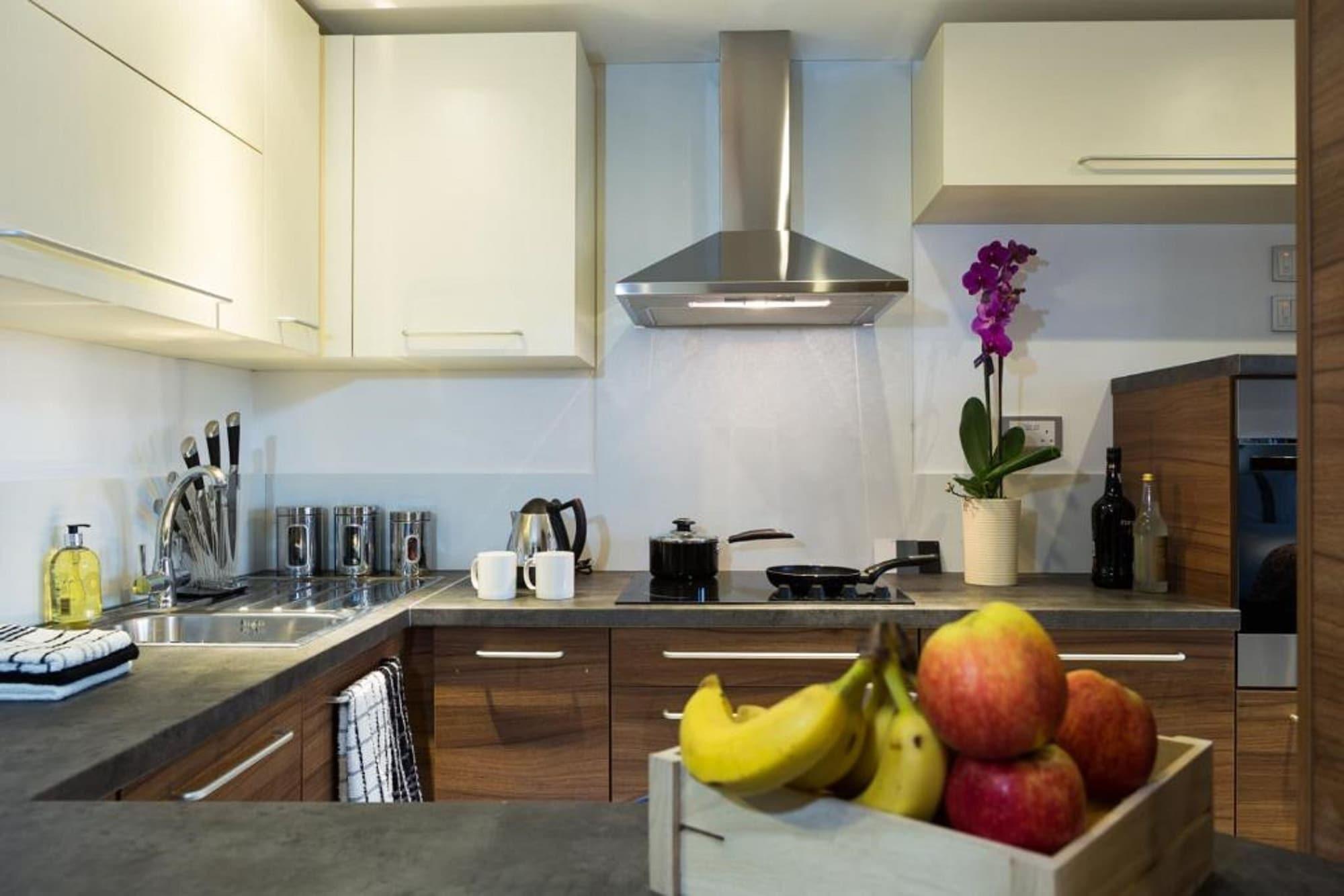 Livin' Serviced Apartments Watford  Eksteriør bilde