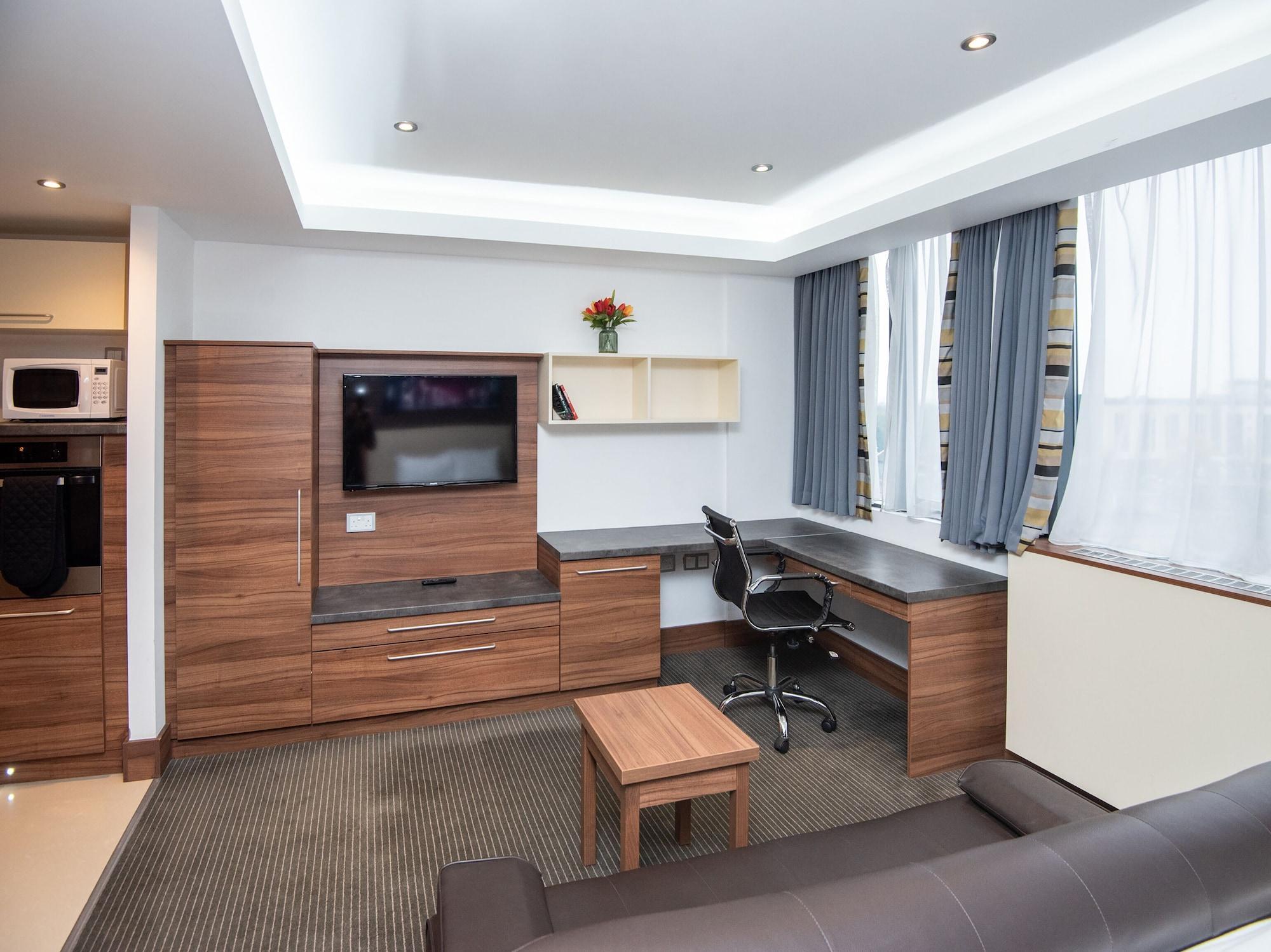 Livin' Serviced Apartments Watford  Eksteriør bilde